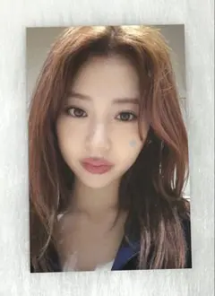 LESSERAFIM ユンジン 仁川 ピオナゾーン 会場限定 トレカ