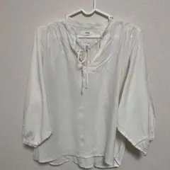 UNIQLOレディースブラウスL②