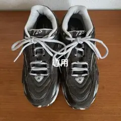 NEW BALANCE　ML725H　ニューバランス　スニーカー　24.0cm