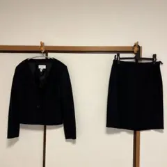 専用【クリーニング済】UNTITLED レディーススーツ上下