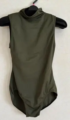 アンジュ/angeモスグリーンホルダーネックレオタード