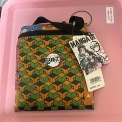 ユニクロ　鬼滅の刃エコバッグ　、ハンカチセット