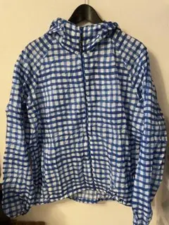 マルニ ユニクロ ポケッタブルパーカー