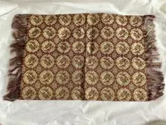 新品保管品　龍村美術織物　獅子狩文錦 テーブルセンター　絹　60x150 龍村美術織物 獅子狩文錦 テーブルセンター 絹100% - メルカリ