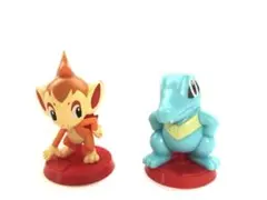 チョコエッグ　ポケットモンスター　　　　　　　　旅立ちの3匹　ワニノコ　ヒコザル