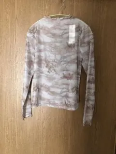 ボトルネック Tシャツ