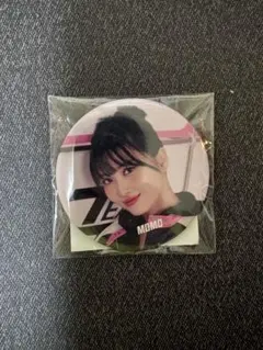 2025年最新】twice缶バッチモモの人気アイテム - メルカリ