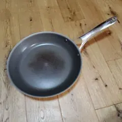 【お値下げ】CORELLE フライパン 28cm　IH専用のサムネイル