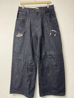 ANDER HUNK スタッズデザインリジッドカーブデニム sブラック - メルカリ