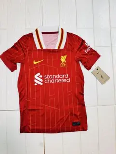 新品　NIKE Liverpool FC24/25レプリカユニフォーム Mキッズのサムネイル