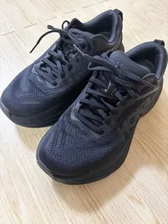 美品 HOKA ブラック W BONDI8 24.5のサムネイル