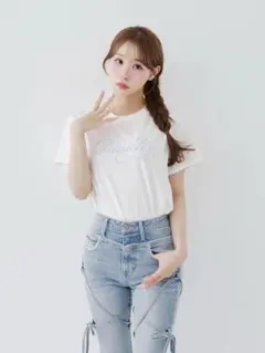 【完売品】DarichエンブロイダリービジューTシャツ WHTのサムネイル