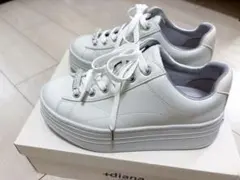 ダイアナ　脚を華奢に魅せてくれる！厚底プラットフォームスニーカー