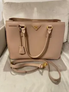 最終値下げ プラダ ハンドバッグ ガレリア サフィアーノ