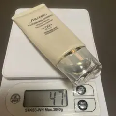 SHISEIDO フューチャー ソリューション LX サンスクリーン 52gのサムネイル