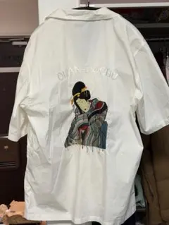 ヨルシカ 一人称 アイボリー ロングシャツ XLサイズ - メルカリ