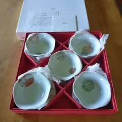 【未使用】宮内庁御用達 深川製磁 寿赤絵 小皿揃（5枚セット）有田焼のサムネイル
