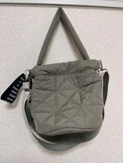 BAYFLOW チャーム付キルト巾着