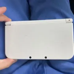 キ*ー様 New 3DS LL ホワイト 本体 購入から二時間以内に発送