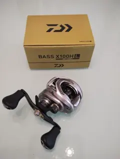 ダイワ　バスx100HL【超美品】送料込のサムネイル