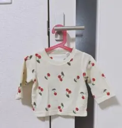 チェリー柄長袖ベビーパジャマ 80 フリース