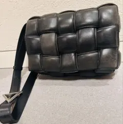 BOTTEGA VENETAボッテガべネタ　パデットカセットのサムネイル