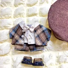 10cm ぬい服　ベレー　茶チェックスーツ　靴