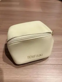 BENIFUUKI ポーチ アイボリー