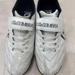 LUZ e SOMBRA サッカーシューズ ホワイト　21センチ　室内シューズのサムネイル
