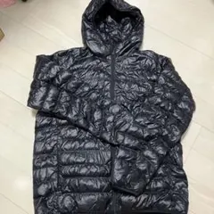 ユニクロ　ウルトラライトダウンパーカーL