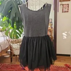 25SS 完売 正規品 ビアズリー♡ブークレフレアーベスト　ブラック　洗える BEARDSLEY（ビアズリー）の「ブークレフレアーベスト（シャツ/ブラウス