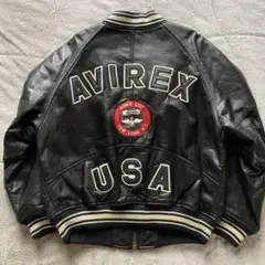 美品　AVIREX アーチロゴ　スタジャン　 レザーバーシティジャケット　黒　M