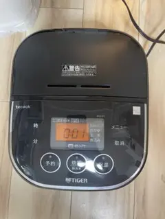 TIGER tacook 日本製 炊飯器 本体　3合炊き　動作確認済のサムネイル