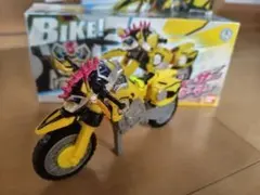 LVUR 01 仮面ライダーレーザー バイクゲーマーのサムネイル