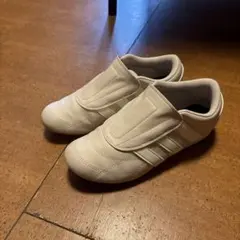 adidas ピンクスリッポン スニーカー　23センチ