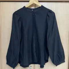 ブラック 起毛長袖ブラウス ボタン付き