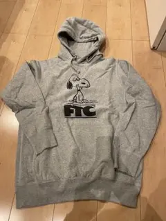 XL 22年初売り 美品 ゴッドセレクション フィリックス スウェット パーカー XL 22年初売り 美品 ゴッドセレクション フィリックス スウェット