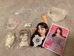 「TWICE ダヒョン まとめ売り ライブグッズ トレカ付き ONCE必見」