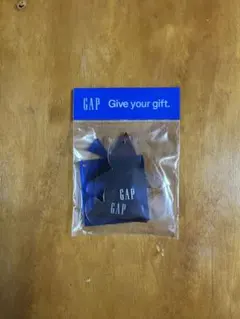 新品未使用　GAP アクリルキーホルダーのサムネイル