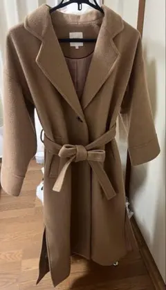 ベージュ ロングコート ウエストベルト付き