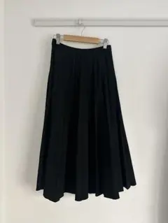 UNIQLO 黒 プリーツスカート M