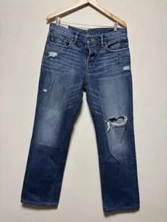 Abercrombie & Fitch ダメージデニム