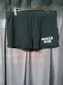 MUSCLE ALIVE 黒 ショートパンツ