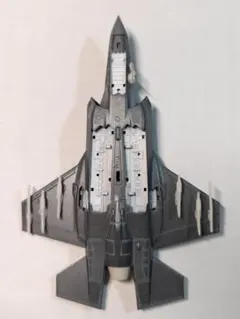 中古】童友社 1/144 スーパーファイターシリーズ 航空自衛隊 F-35A