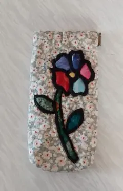 バネ口メガネケース　ハンドメイド　パッチワーク　小物入れ