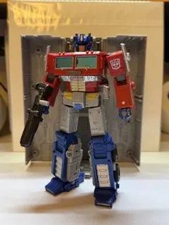 トランスフォーマー アースライズ オプティマスプライム