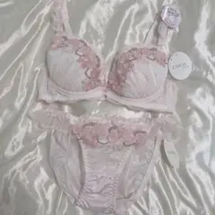 Item thumbnail for item 54ff9ac3-56bb-4667-8f9f-ea1ad2eda6c7