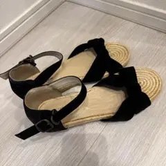 【新品・未使用】ブラックスエードリボンサンダル