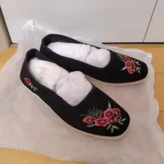 花柄刺繍 フラットシューズ ブラック　38のサムネイル