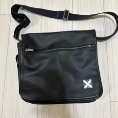 YOSHIDA for A.P.C. ブラックショルダーバッグ